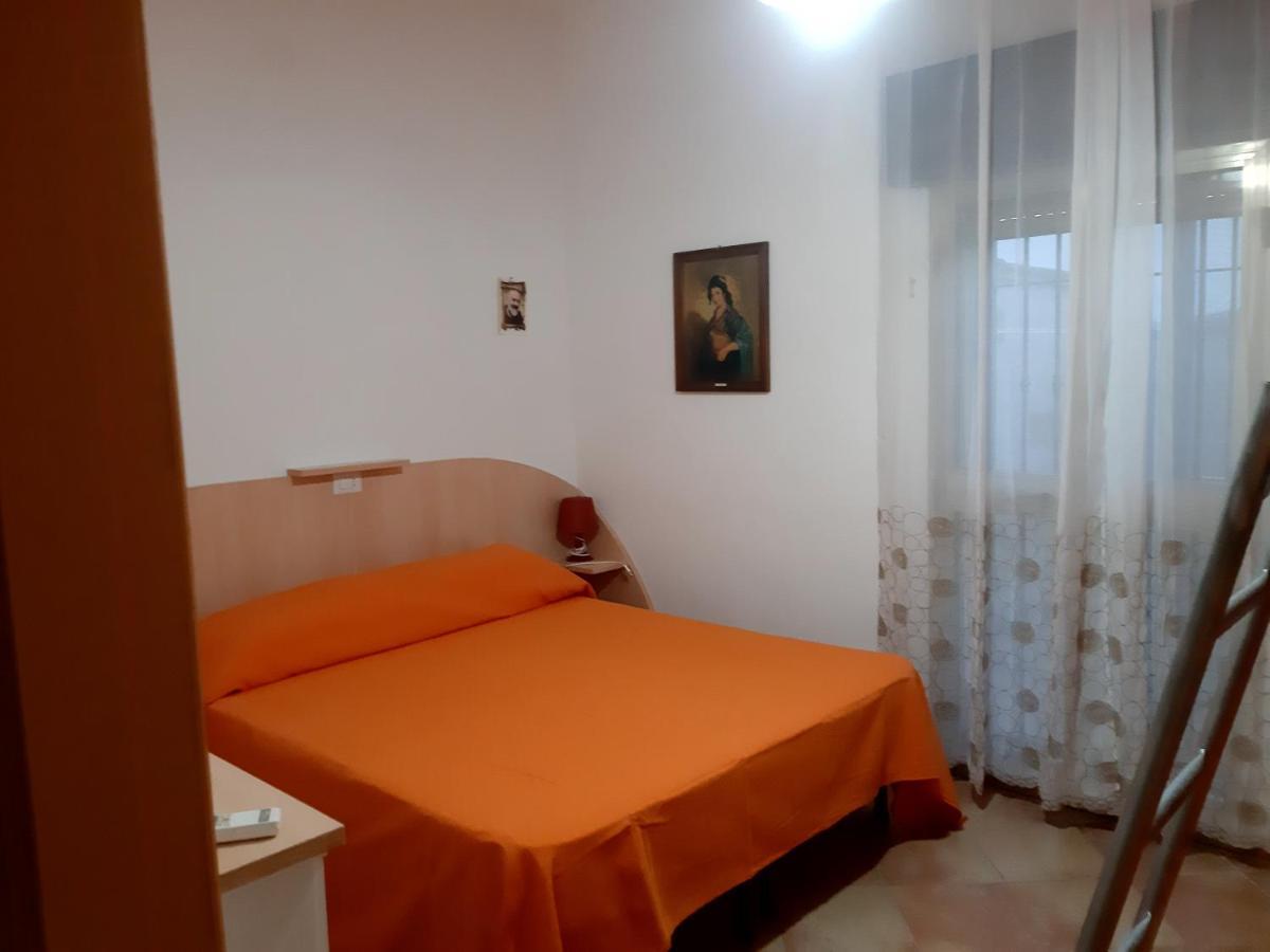 Il Corallo San Pietro in Bevagna Luaran gambar